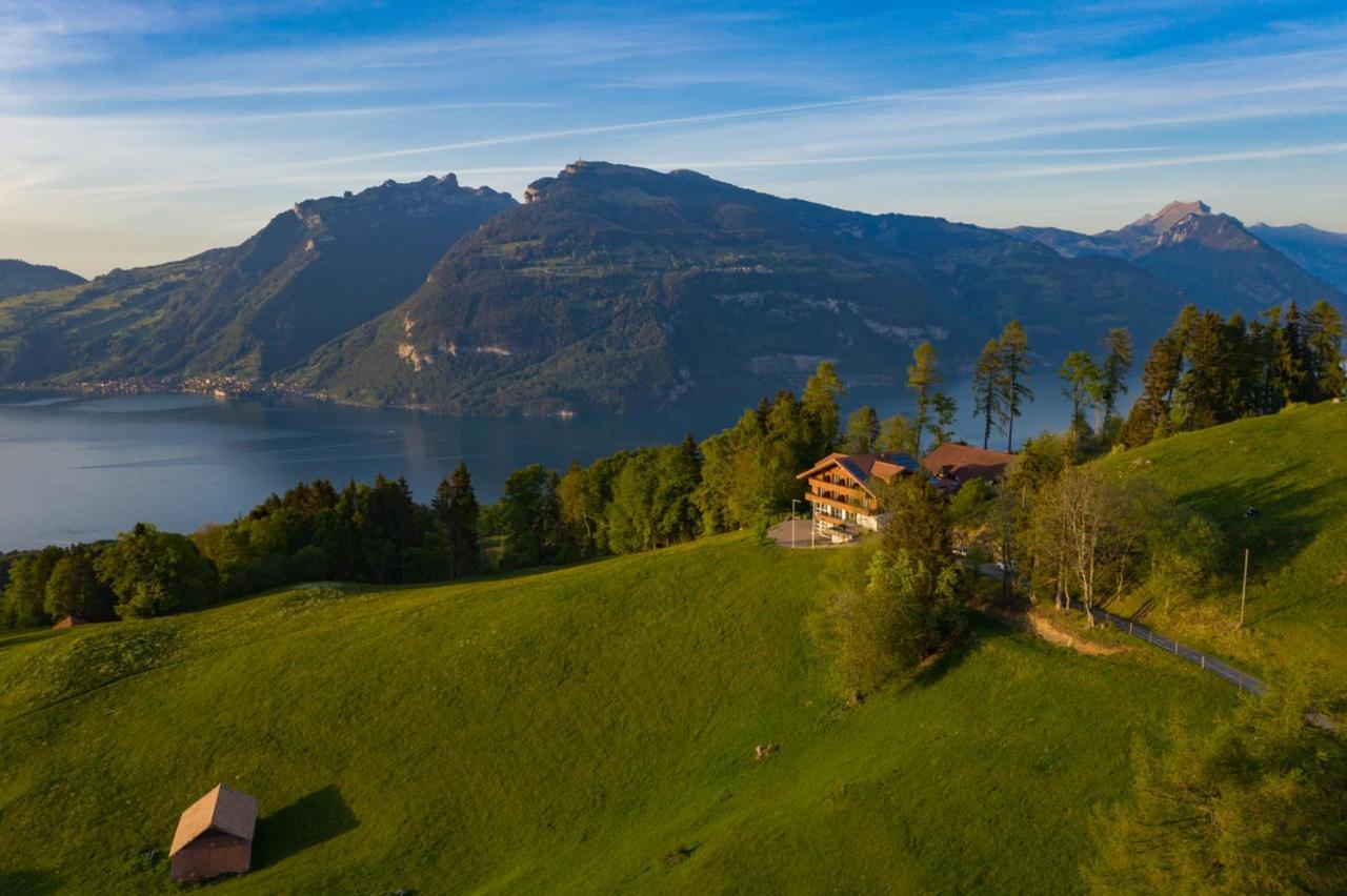 Auszeit-Hotel Z Aeschiried Aeschi Bei Spiez Exterior photo
